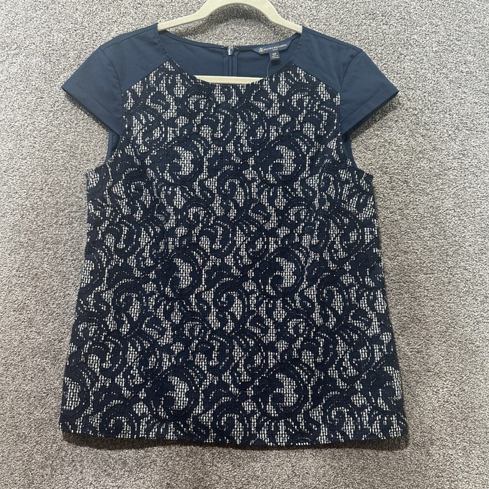 Brooks Brothers Blouse Top Women 10P Navy Blue Lace Sleeveless‎